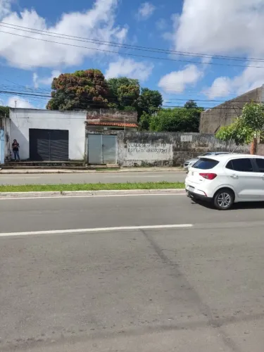 Vendo lote no Olho D?Agua (Holandeses) R$ 1.500.000