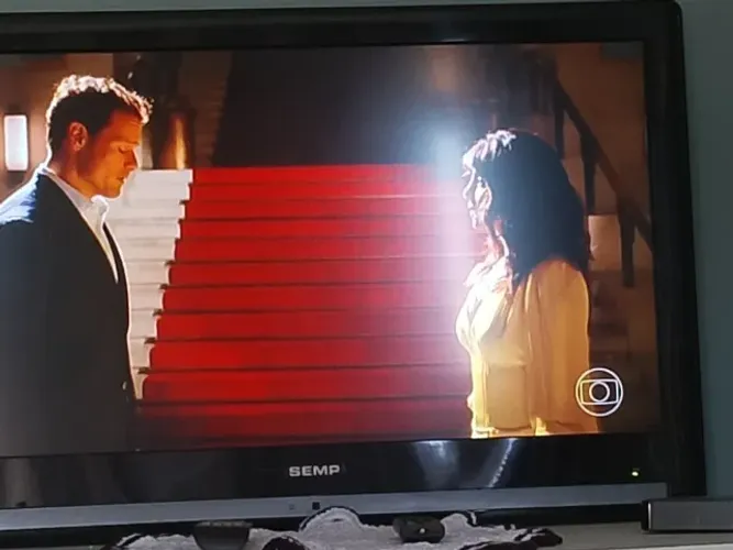 Vendo tv 40 polegadas 