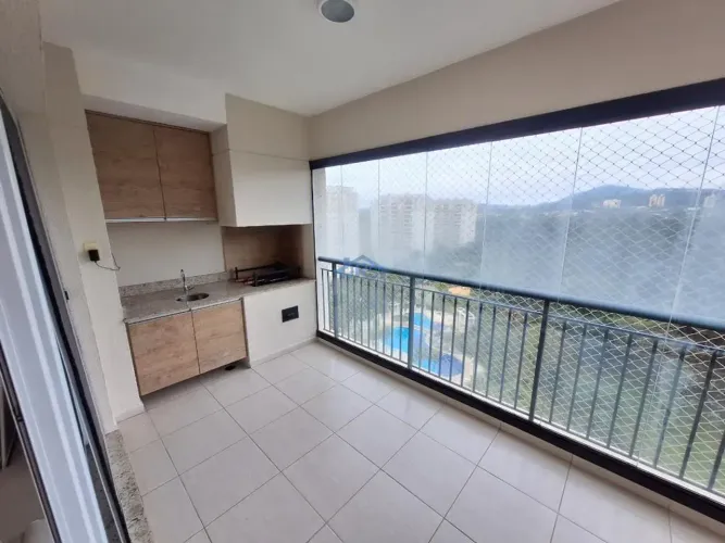 Apartamento de 144 m² 3 Suítes | Andar Alto