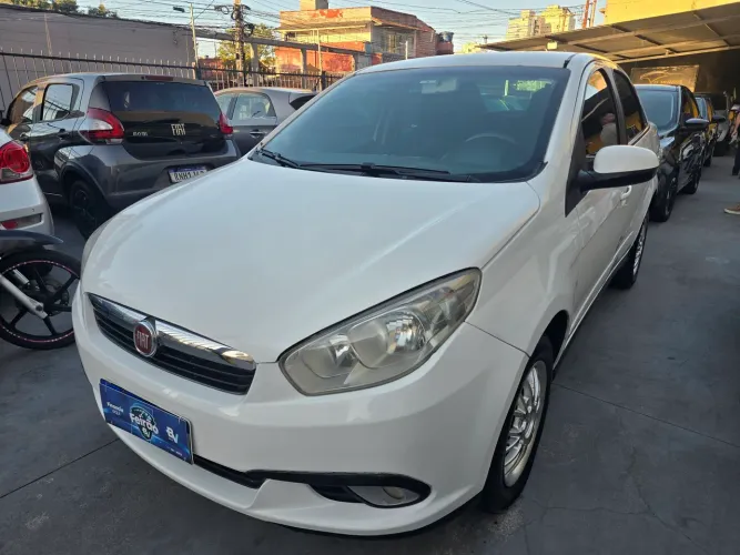 Fiat Grand Siena Attrac. 1.4 EVO F.flex 8V 2014