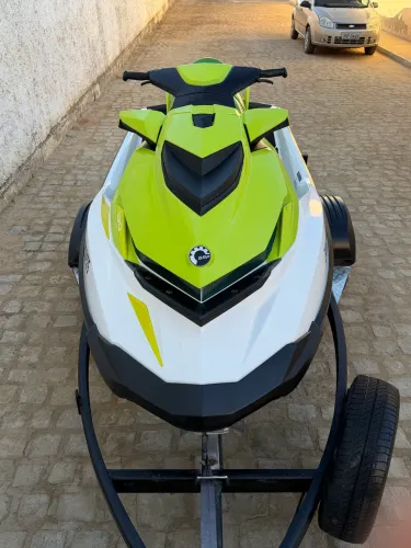 Jet ski sea doo GTi 130
