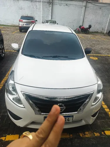 Nissan Versa 1.0 12V Flexstart 4P Mec. 2016