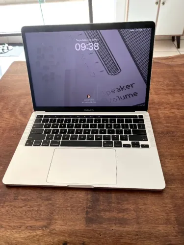 MACBOOK PRO M2 2024 Com barra touchscreen