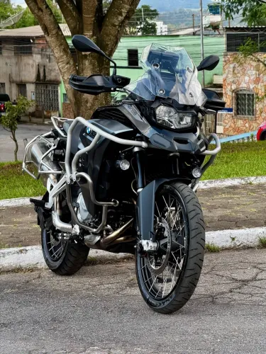 BMW F 850 GS Adventure Premium Triple Black 2024