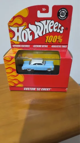 Hotwheels 100% - Chevy e Mustang