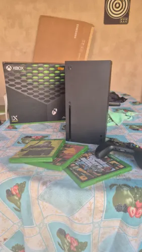 Xbox series X +controle original +HD externo +3 jogos mídia física