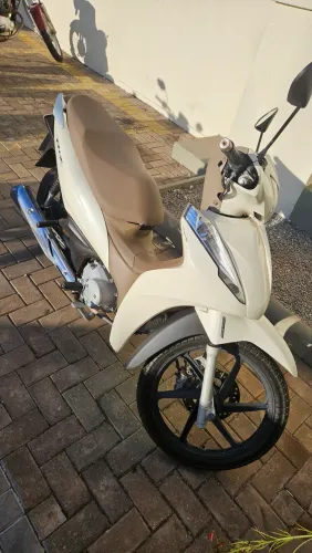 Honda Biz 125 2019 - Branca | R$ 13.500