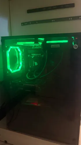 PC Gamer + Monitor 240Hz | Xeon + GTX 1650 + 32GB RAM