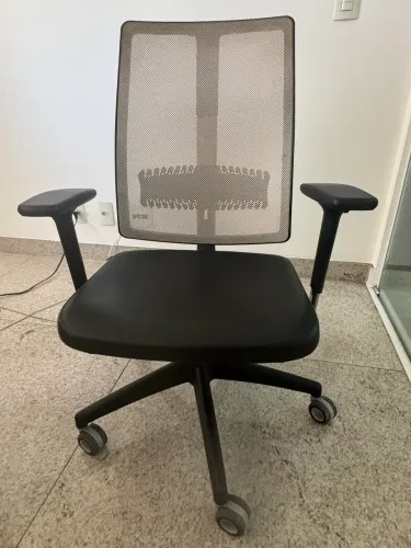 Cadeira de escritório Flexform Led