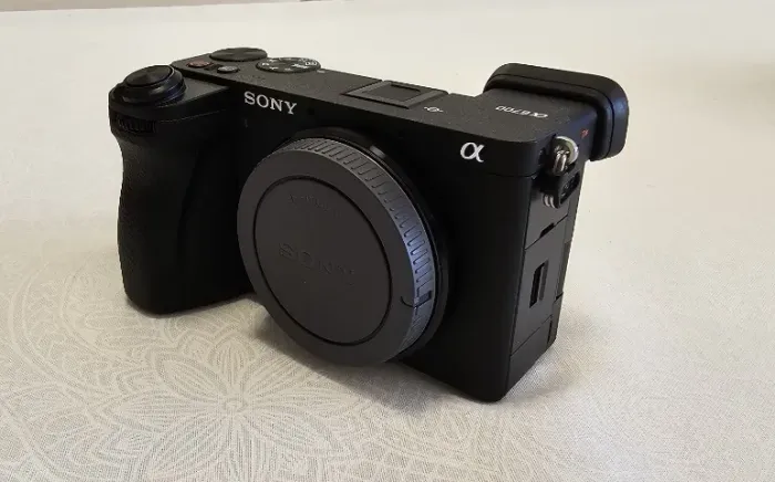Sony A6700 - Estado de Nova | Apenas 40 dias de uso | Menos de 2.600 clicks