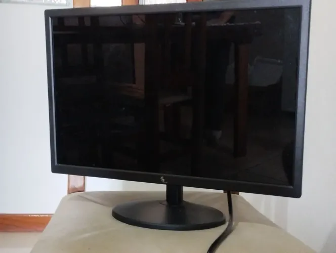 Monitor 19.5" 75hz 2ms TN 3Green com Defeito