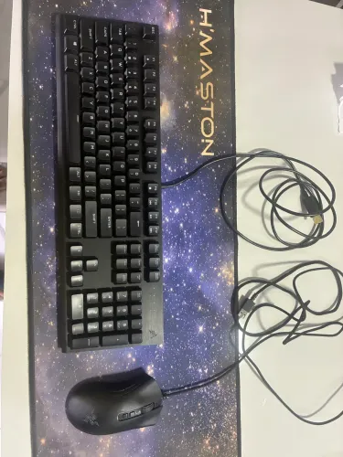 KIT GAMER - RAZER + CORSAIR | MOUSE + TECLADO MECÂNICO