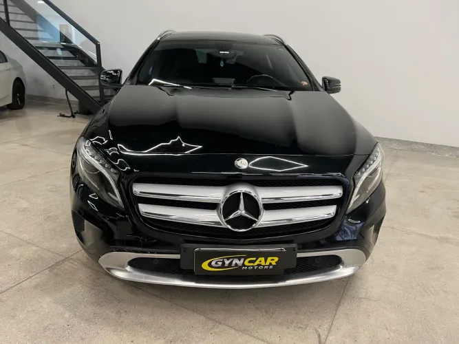 Mercedes-Benz GLA 250 Sport 2.0 TB 16V 4X2 211cv Aut. 2015