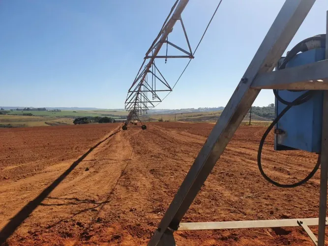 Imóvel para venda com 1845000 metros quadrados com 3 quartos em Alvorada - Araxá - MG