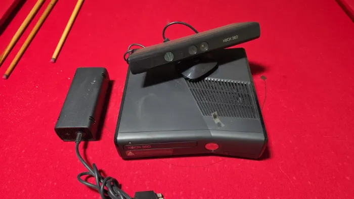 X-box 360 com kinet super novo
