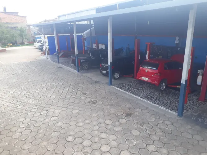 Vaga para mecânico automotivo