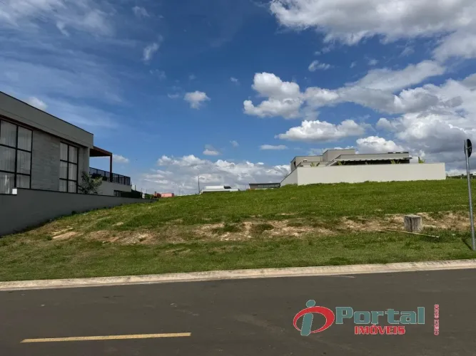 Terreno de 522m² em Condomínio de Luxo em Indaiatuba-SP, Bairro Parque Vila dos Pinheiros