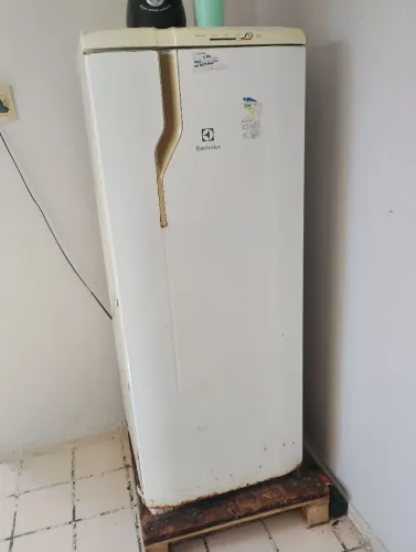 Geladeira usada
