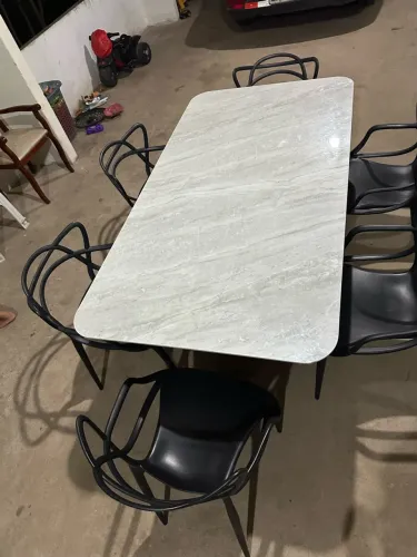 Mesa de 6 cadeiras