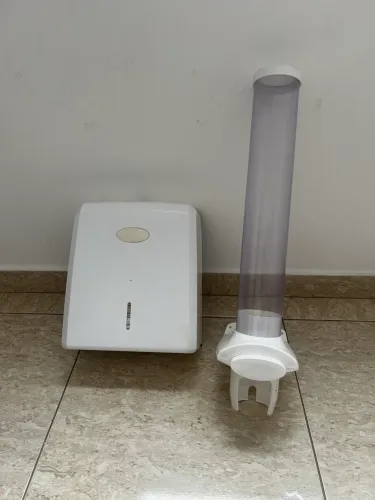 Porta copo e porta papel toalha