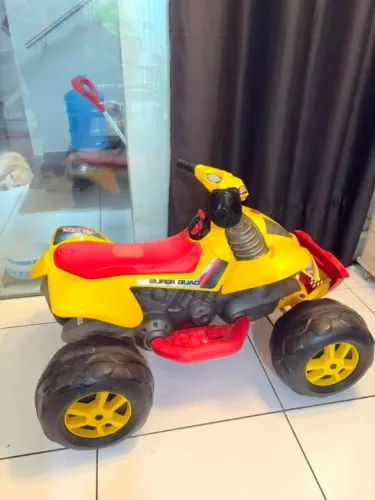 Vendo 1 Quadriciclo semi novo
