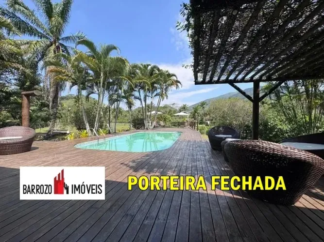 Barrozo Imóveis - Sítio alto padrão com 3.500 m² - PORTEIRA FECHADA.