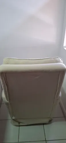 CADEIRA DE AMAMENTAÇÃO 