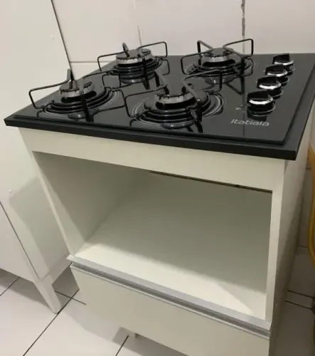 Balcão projetado para cooktop
