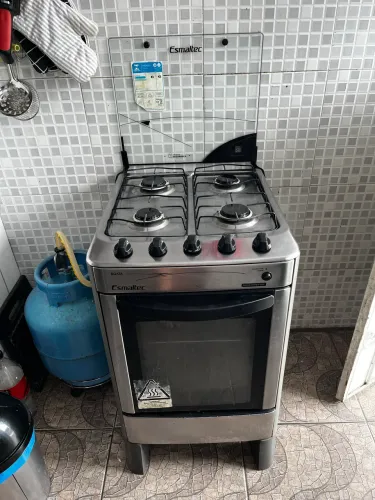 Fogão Esmaltec usado