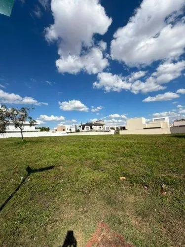 Terreno à venda, 743 m² por R$ 1.785.000,00 - Condomínio Cyrela Buritis - Uberlândia/MG