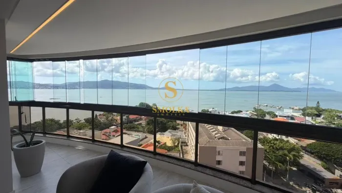COBERTURA DUPLEX DE 3 QUARTOS FINAMENTE MOBILIADA VISTA PERMANENTE - COQUEIROS FLORIANÓPOL