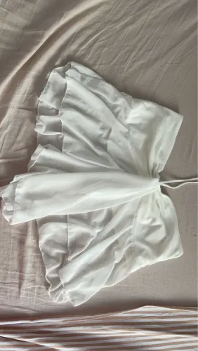 Cropped branco da pangeia