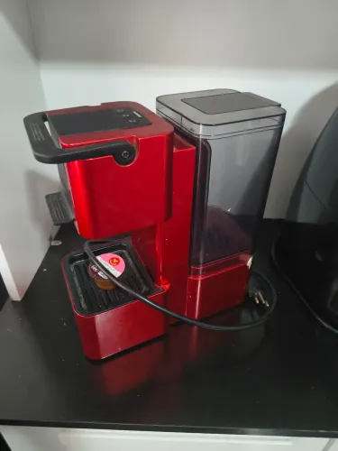 Cafeteira expresso três corações 