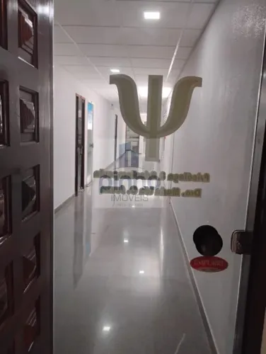 Consultório Médico para Venda em Salvador, Ondina, 1 banheiro, 1 vaga