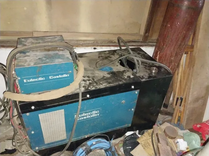 Máquina de solda tig 350 completa tocha e bujao AC/DC
