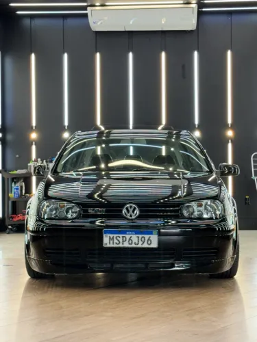 Volkswagen Golf GTI 1.8 MI 180/193cv Turbo 4P Mec. 2003