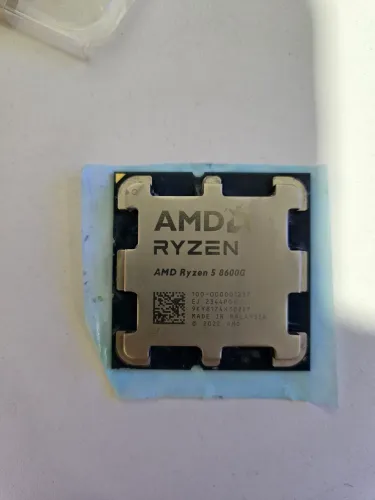 Processador AMD Ryzen 5 8600G AM5 4.3GHz