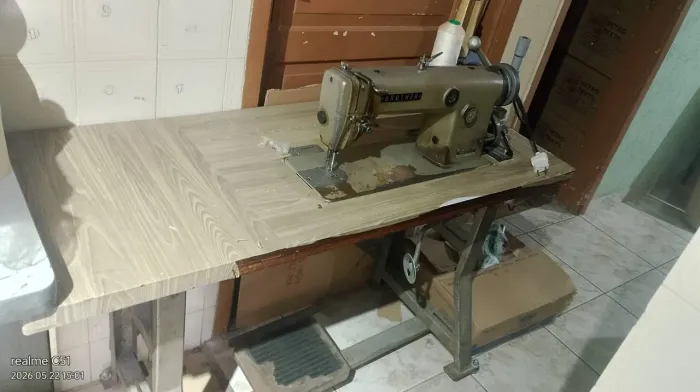 Maquina de costura