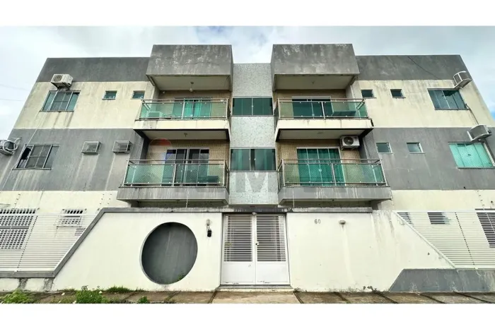 ALUGO: Amplo Apt 2/4 (1 suíte