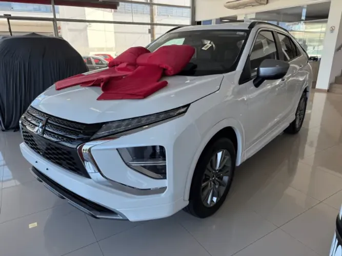 Compre agora e pague em 2028 Mitsubishi Eclipse Cross Rush 1.5 16V 165cv Aut. 2026