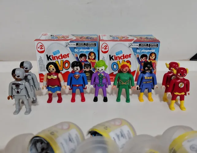 Playmobil DC Kinder ovo 9 personagens 