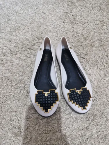 Melissa n 34