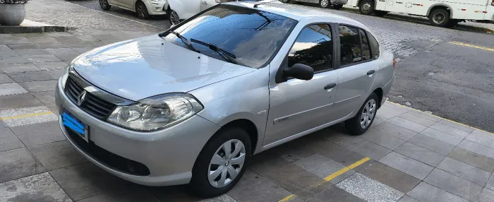 Renault Symbol Expression Hi-flex 1.6 16V 4P 2012