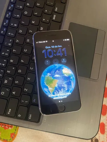 iPhone SE 2022
