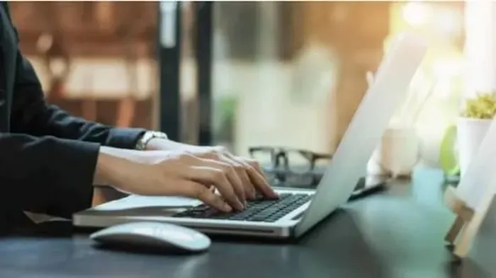Vaga para auxiliar administrativo / secretária