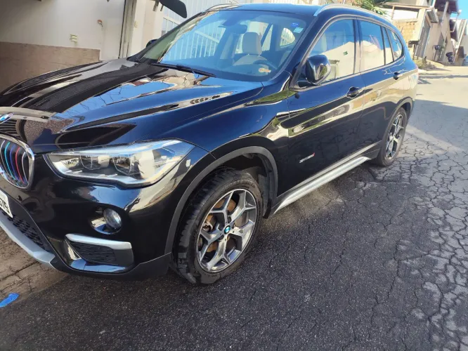 BMW X1 Sdrive 20I X-line 2.0 TB Active Flex 2017