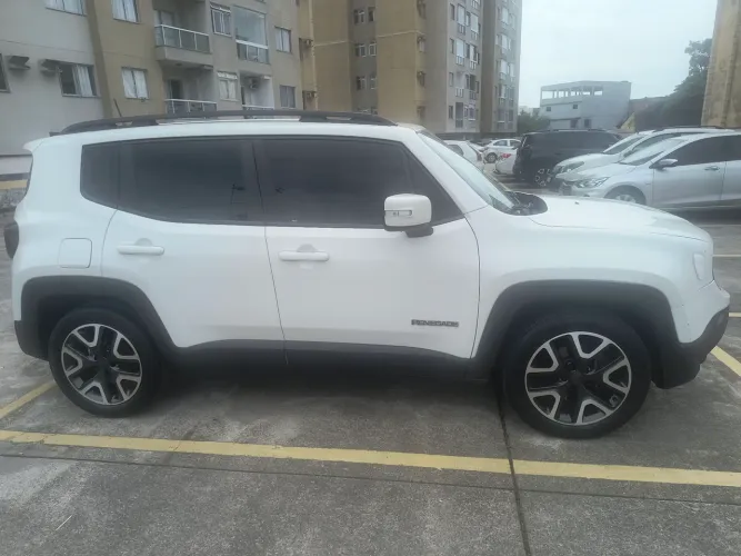 Jeep Renegade Longitude 1.8 4X2 Flex 16V Aut. 2021
