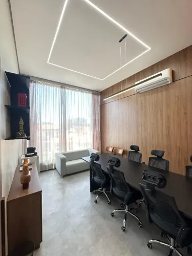 ALUGA-SE-SALAS COMERCIAIS - THE CENTER 2 - ININGA