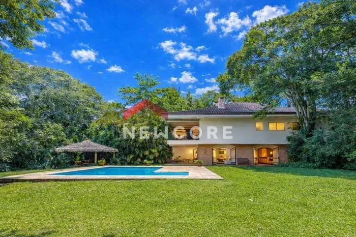 Casa de condomínio em Rua Tanger - Parque Silvino Pereira - Cotia/SP
