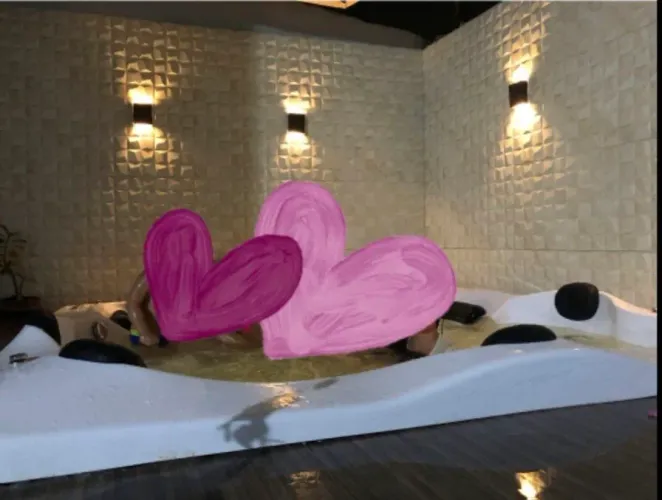 Banheira de hidromassagem